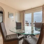 아파트 Seabreeze Carihuela Sea View Apartment With Terrace Near The Beach 토레몰리노스