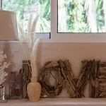 Seabreeze Carihuela Sea View Apartment With Terrace Near The Beach 아파트 *